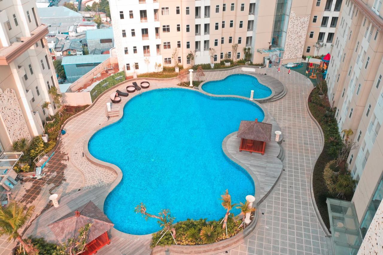 Super Oyo Collection O 16 Vittoria Residence Yakarta Exterior foto